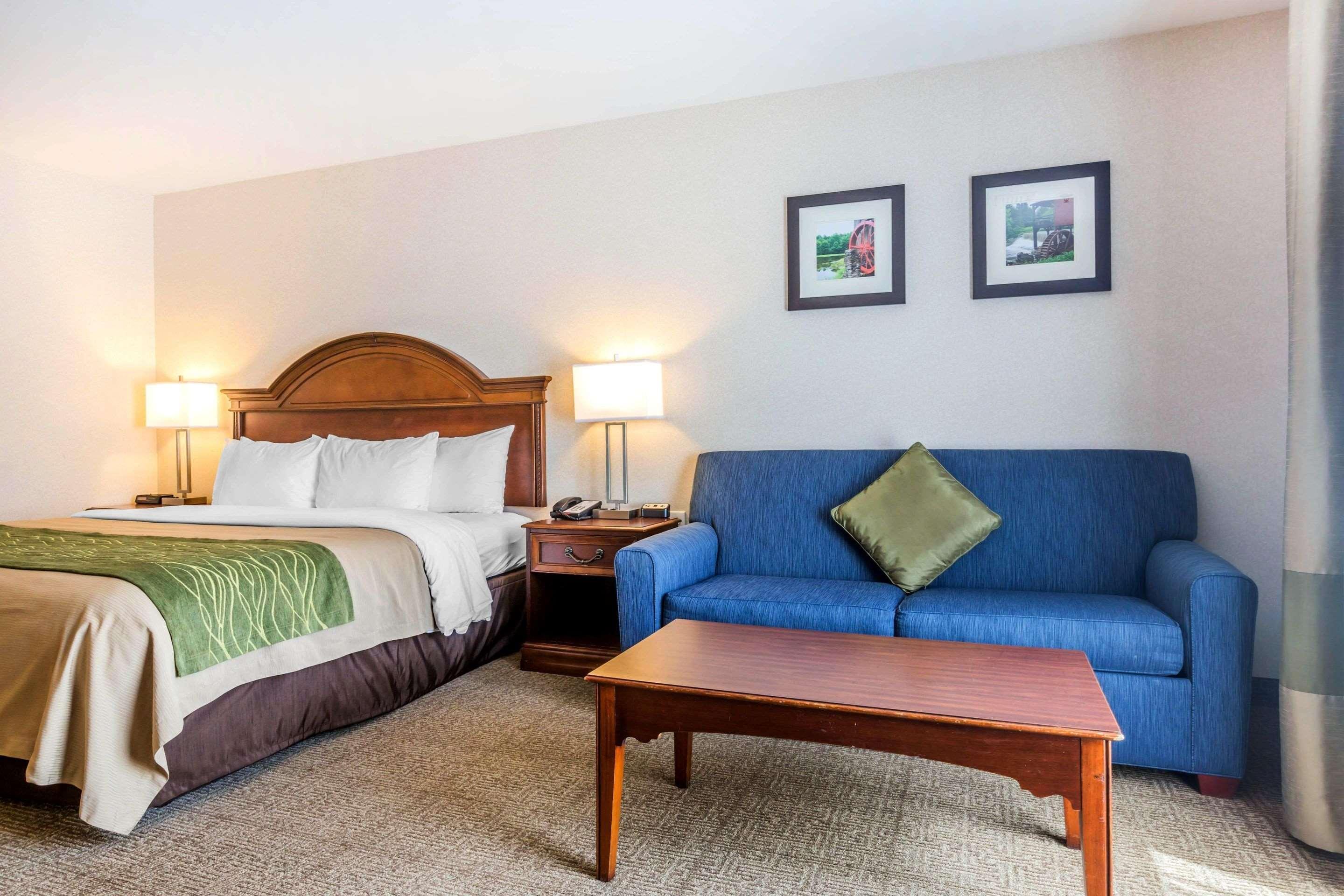Comfort Inn & Suites Берлінгтон Екстер'єр фото