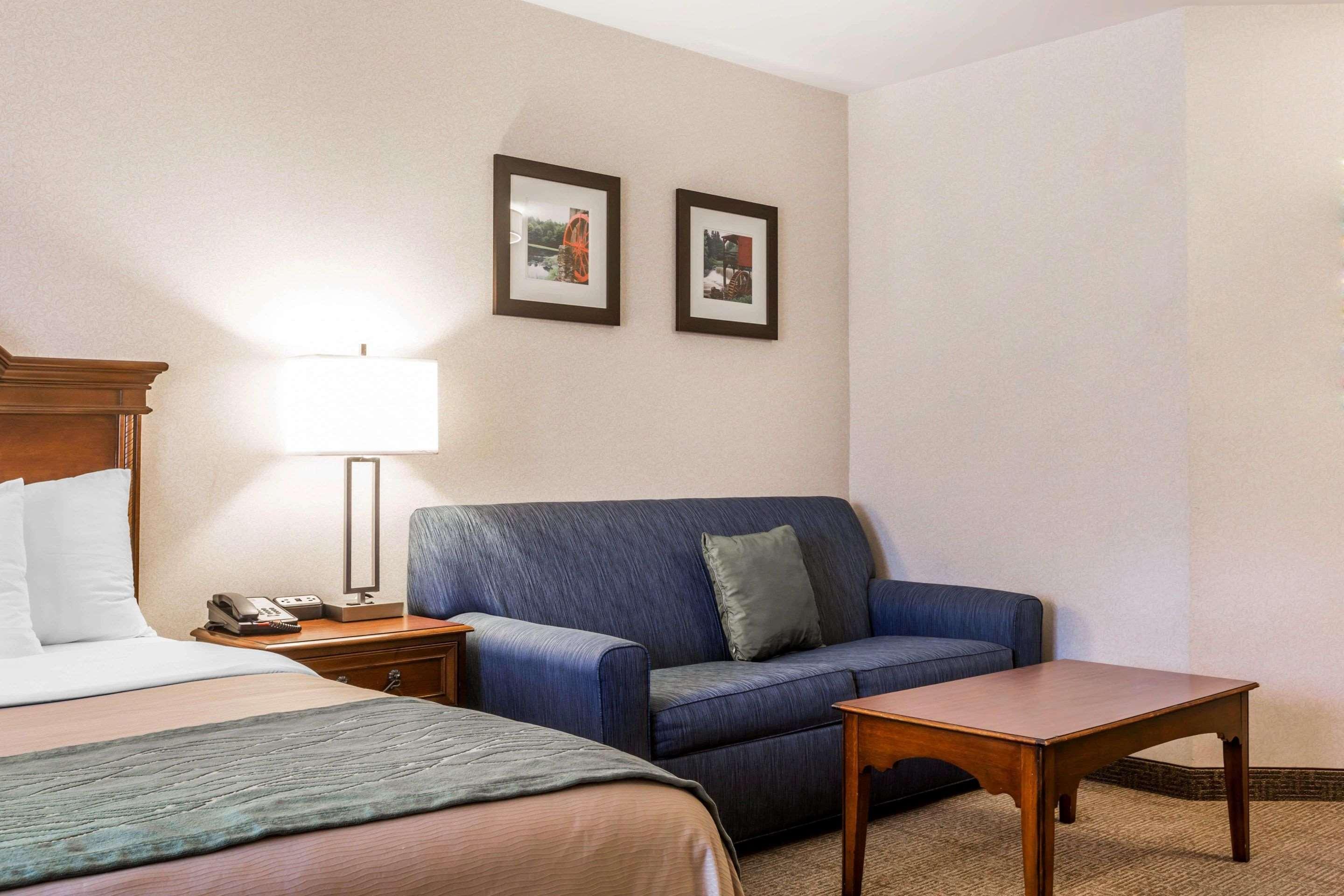 Comfort Inn & Suites Берлінгтон Екстер'єр фото