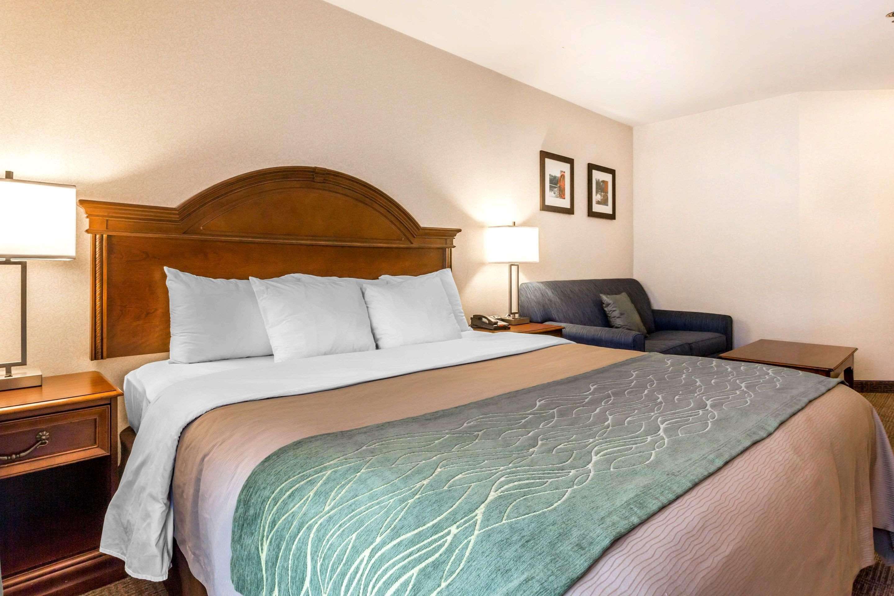 Comfort Inn & Suites Берлінгтон Екстер'єр фото