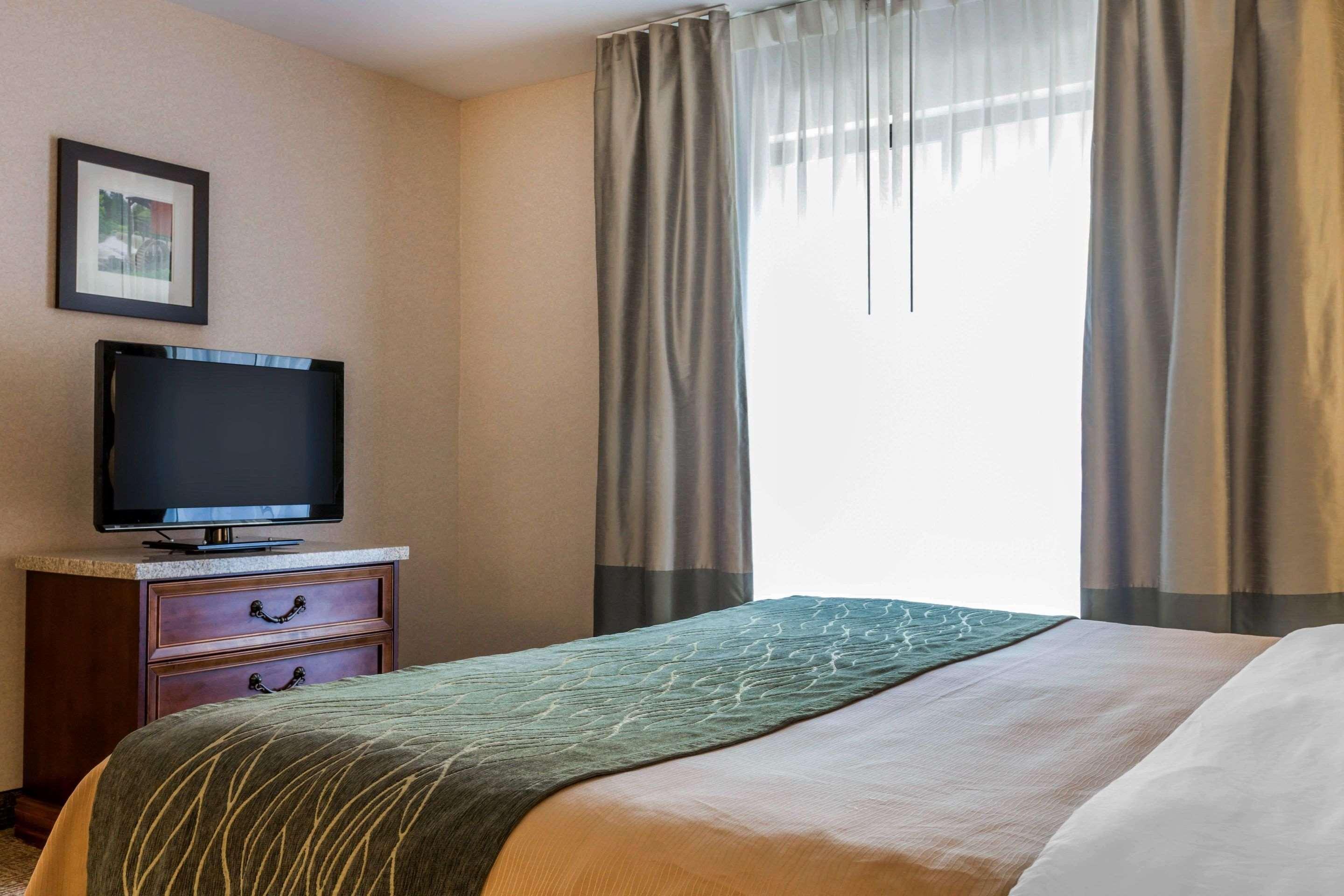 Comfort Inn & Suites Берлінгтон Екстер'єр фото