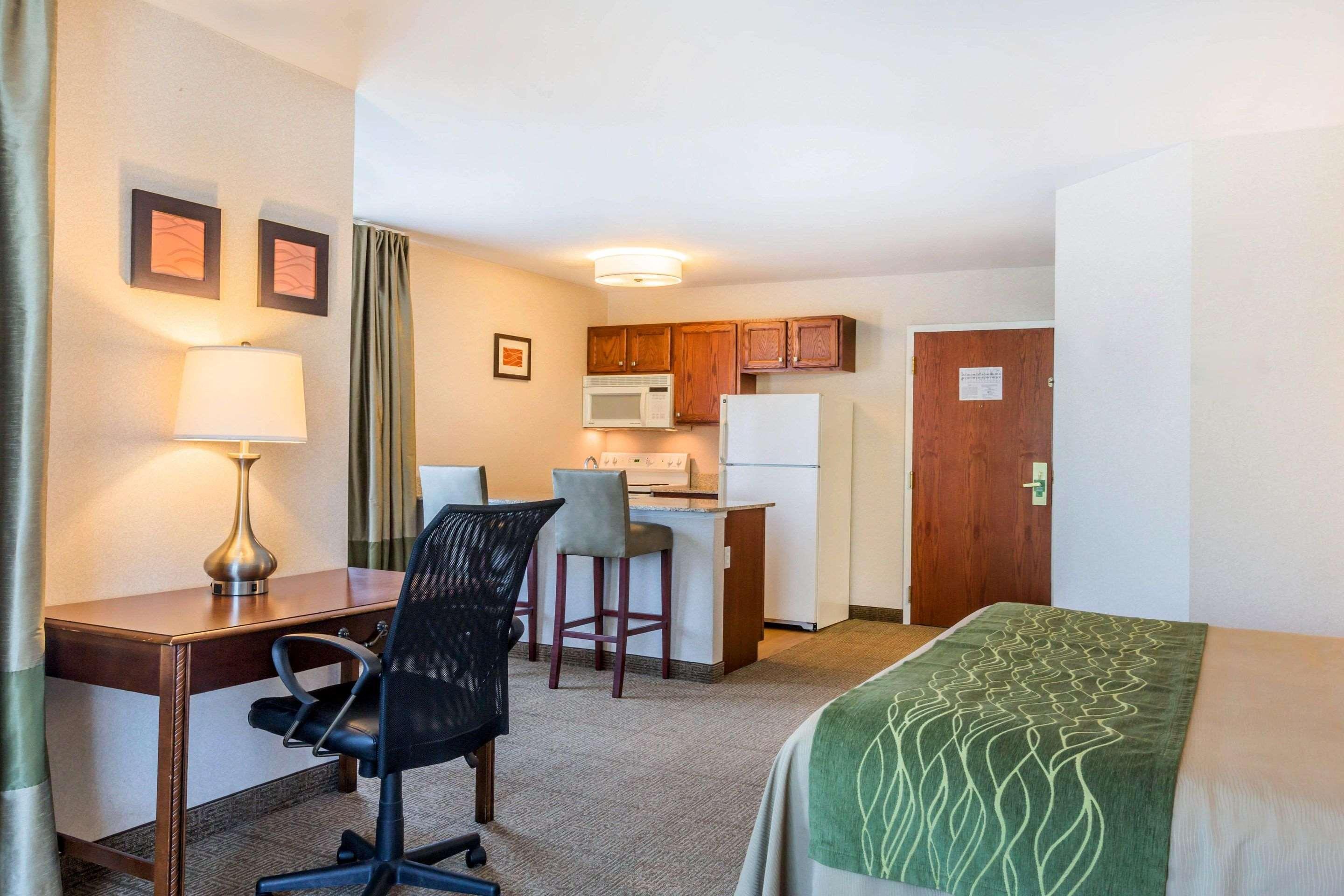 Comfort Inn & Suites Берлінгтон Екстер'єр фото
